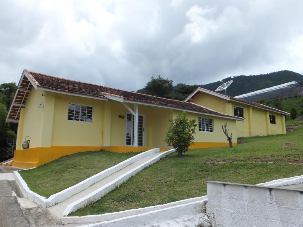 Pousada Recanto das Orquideas Santo Antônio do Pinhal Exterior foto